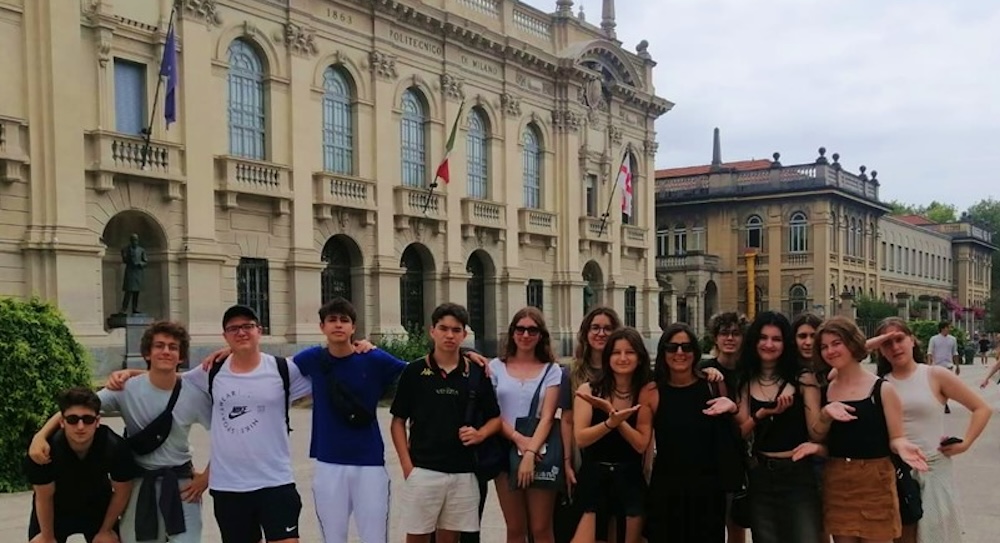 Group of foreign students in front of the Polytechnic University of Milan